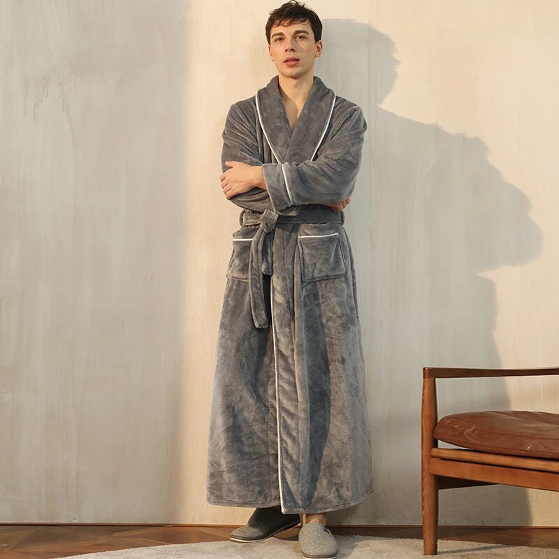 men's bathrobe